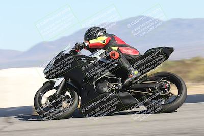 media/Oct-30-2025-Racers Edge (Thu) [[dabbdaf680]]/3-B Group/Session 4 (Turn 9 Side)/